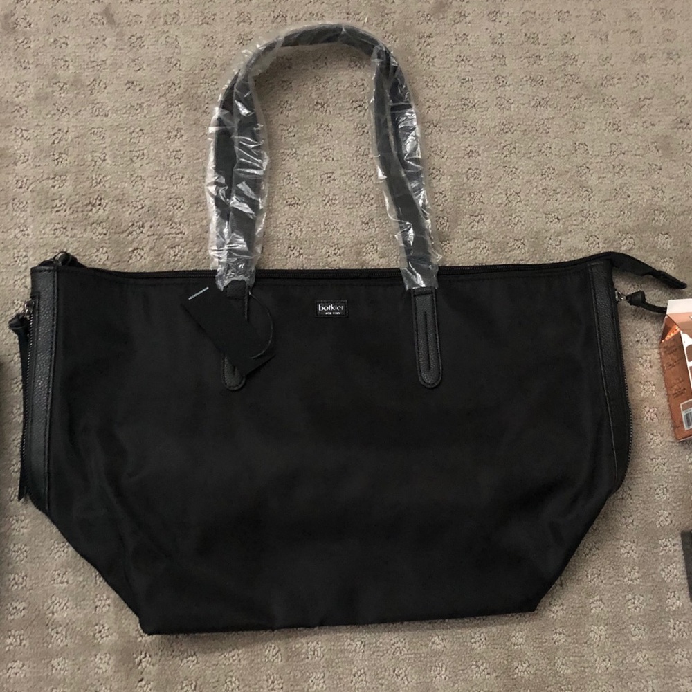 Botiker black tote